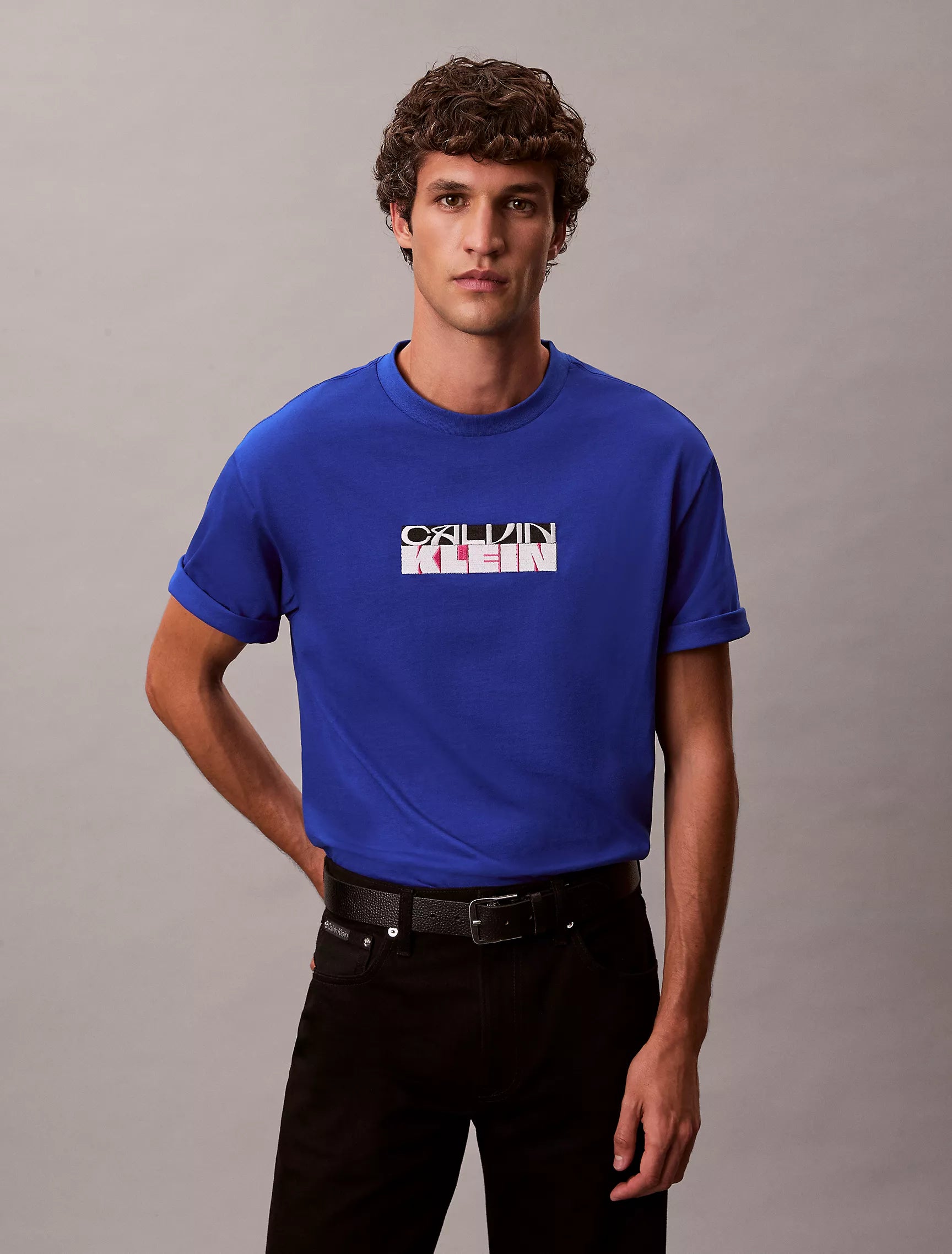 Camiseta holgada con estampado de logotipo en bloque