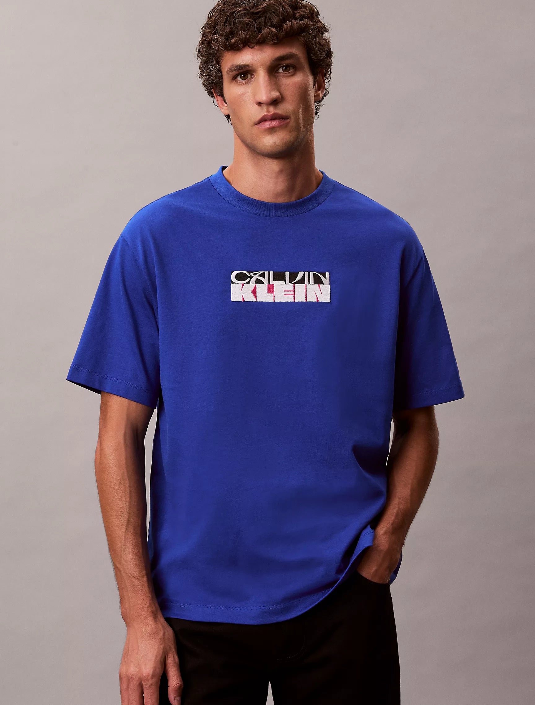 Camiseta holgada con estampado de logotipo en bloque