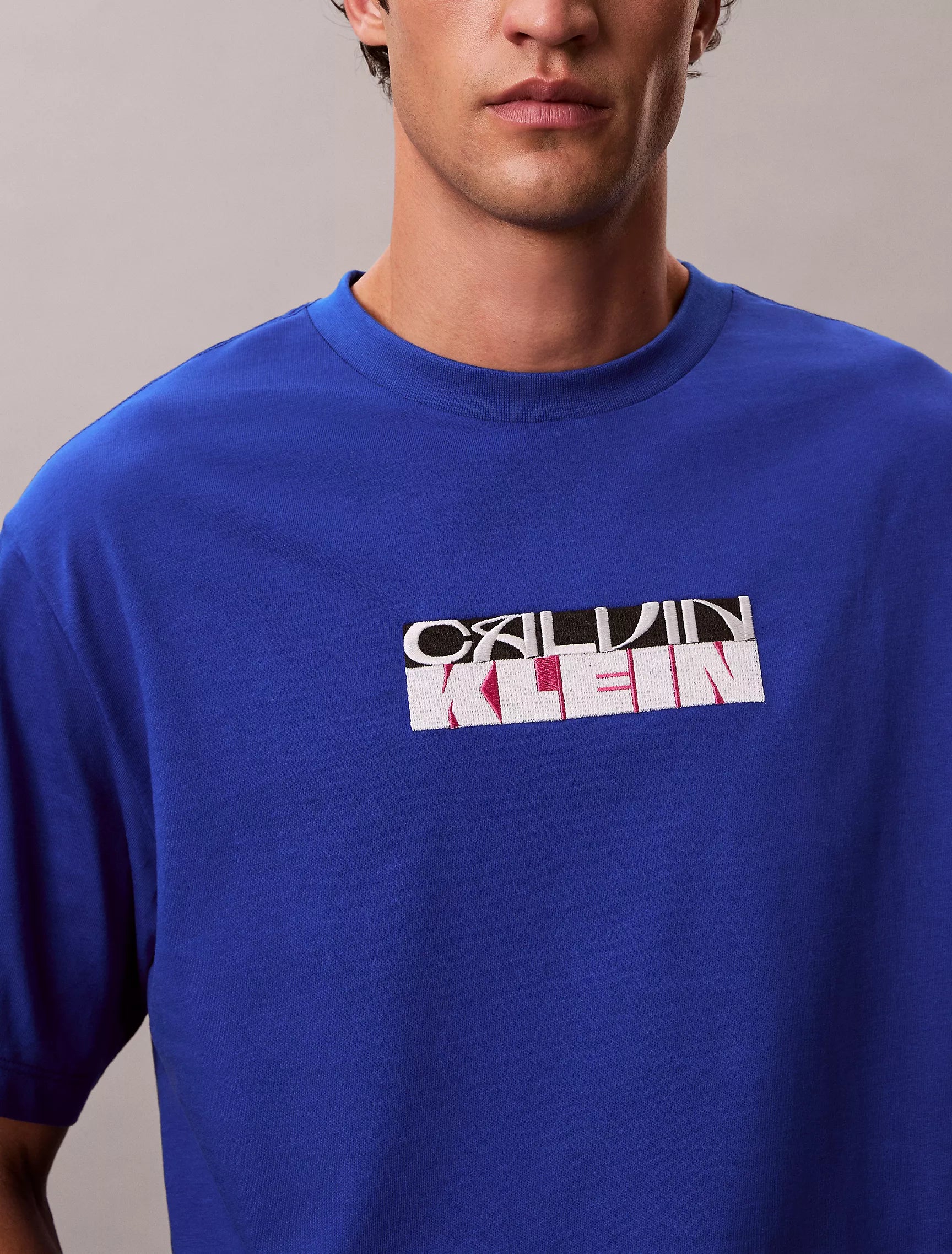 Camiseta holgada con estampado de logotipo en bloque